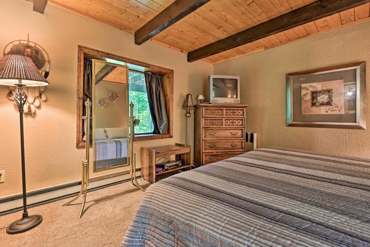 Swiss-Style Chalet With Fireplace - Near Story Land! Бартлет Екстериор снимка