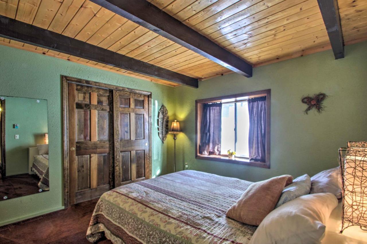 Swiss-Style Chalet With Fireplace - Near Story Land! Бартлет Екстериор снимка